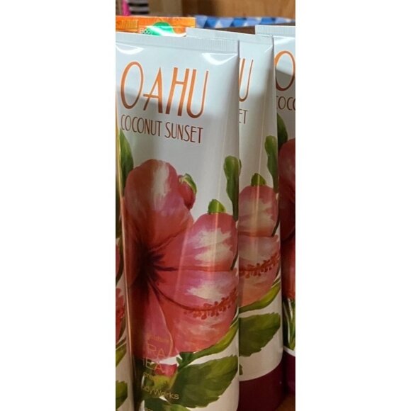 Bath & Body Works OAHU COCONUT SUNSET Body Cream 8 Oz NOS NEW Tropical  ONE Tube - Picture 1 of 2
